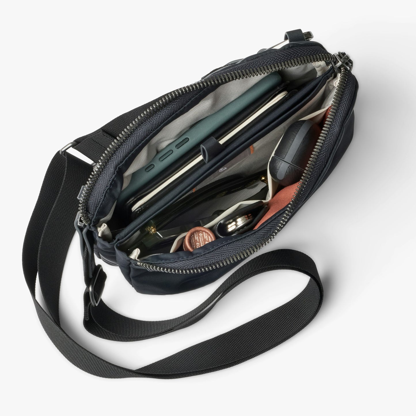 Tokyo Side Bag - US 5040