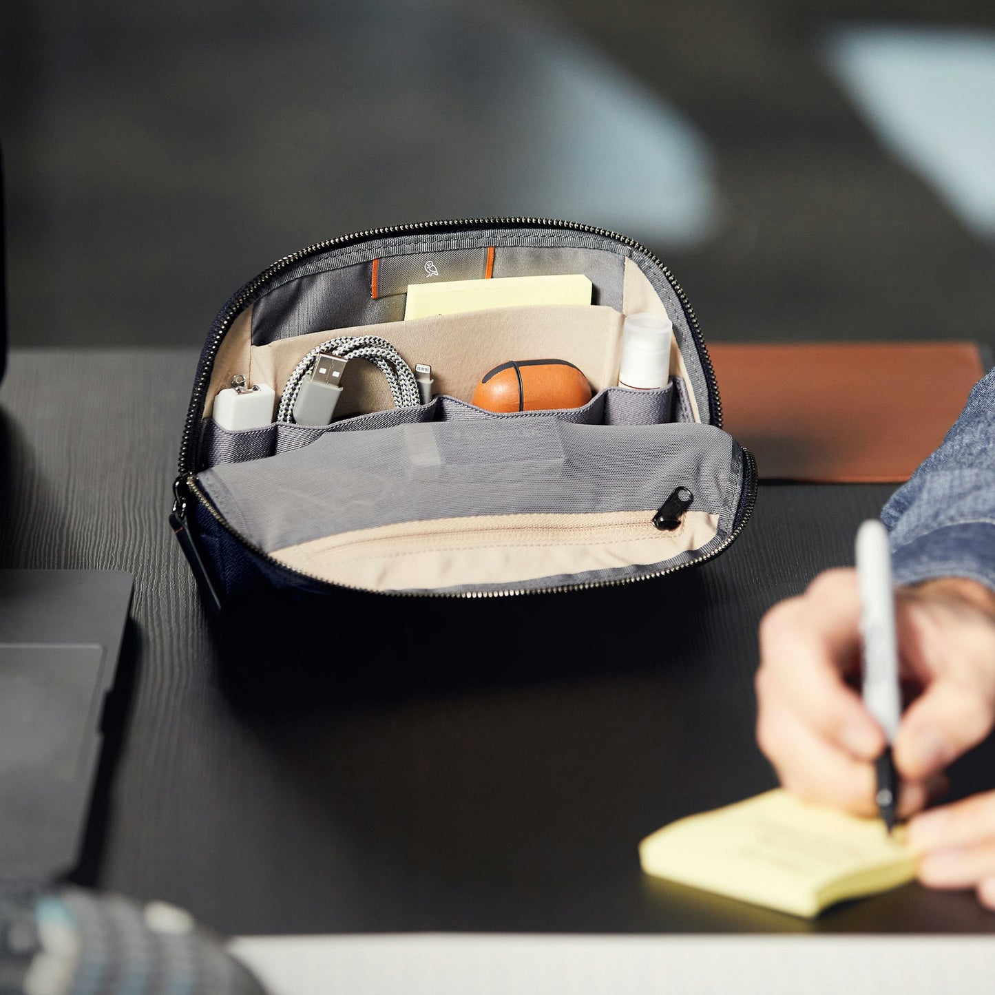 Desk Caddy - US 4455